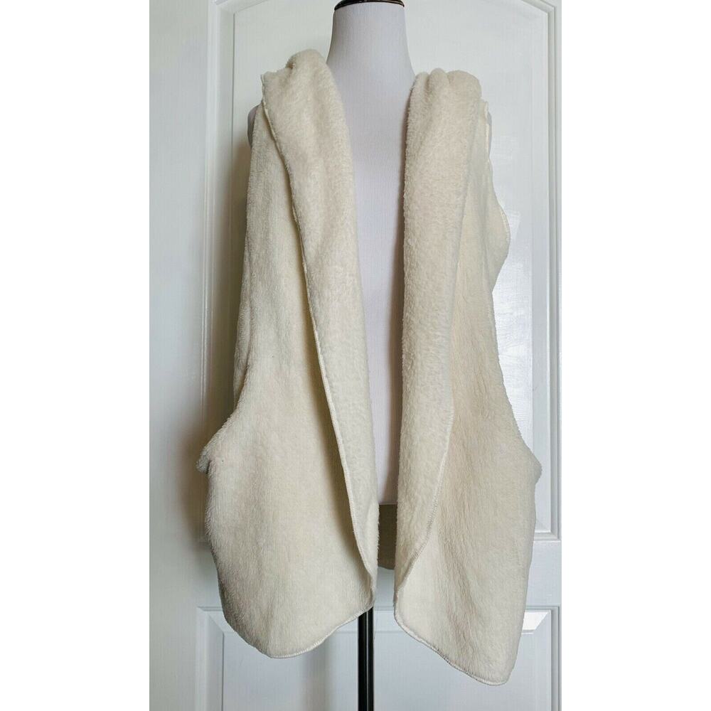 JOLT Ivory White Faux Fur Sleeveless Open Front Hooded Vest Cozy Super Soft M